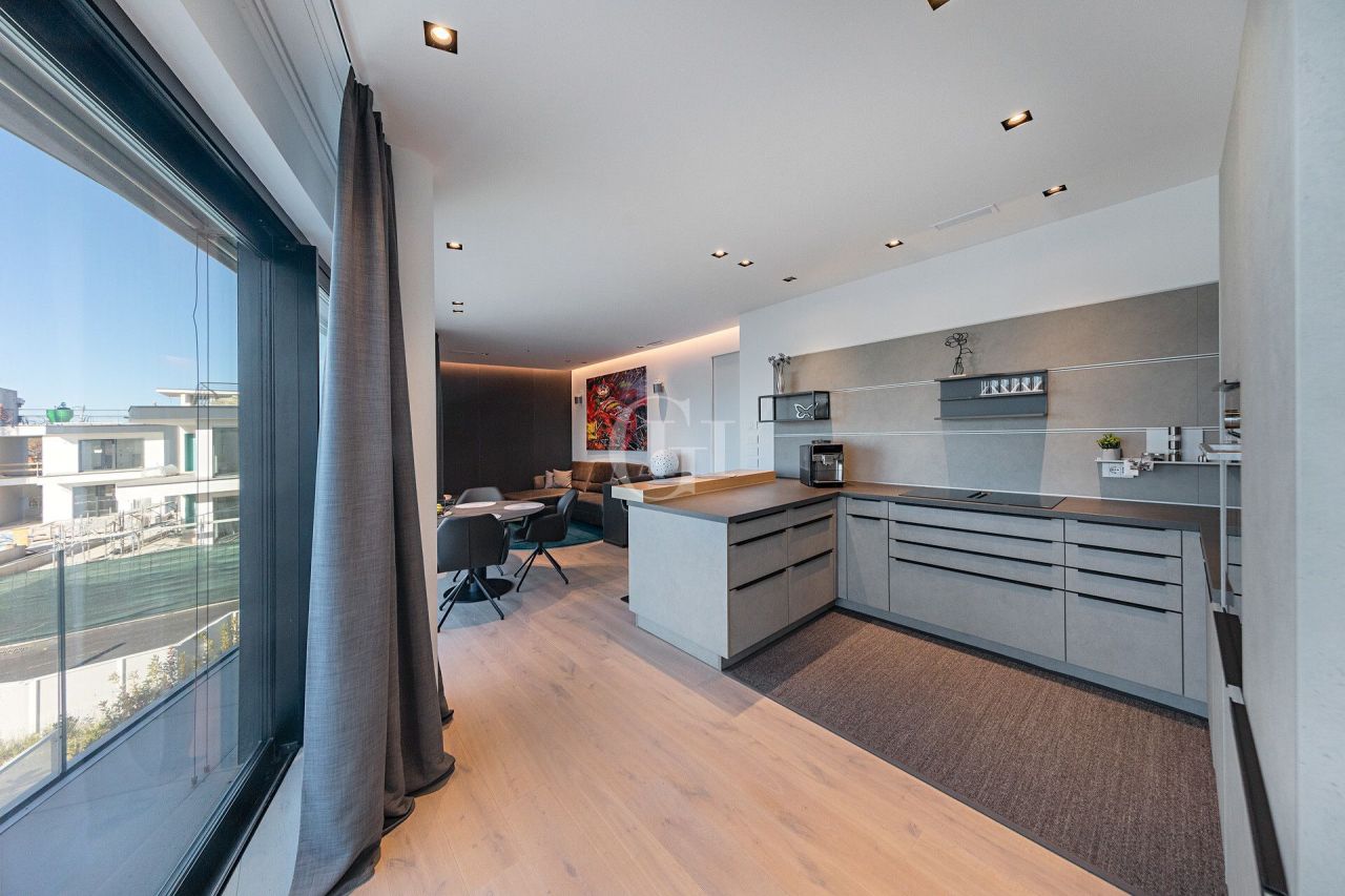 Апартаменты у озера Гарда, Италия, 113 м² - фото 3