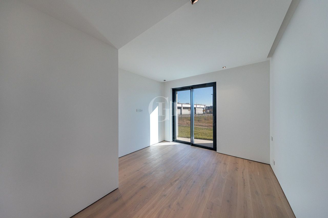 Апартаменты у озера Гарда, Италия, 90 м² - фото 9