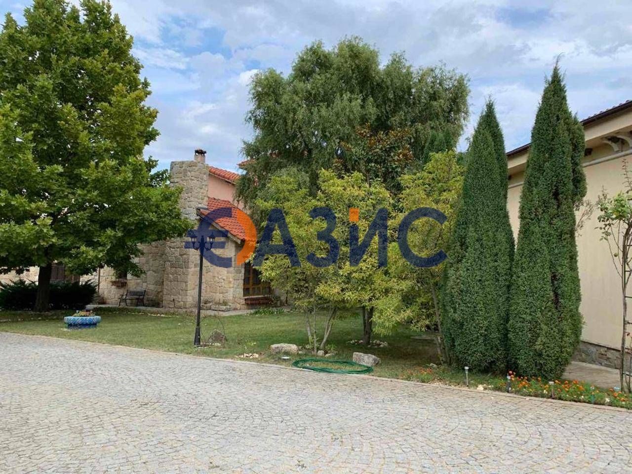 Дом в Приселци, Болгария, 1 900 м² - фото 3