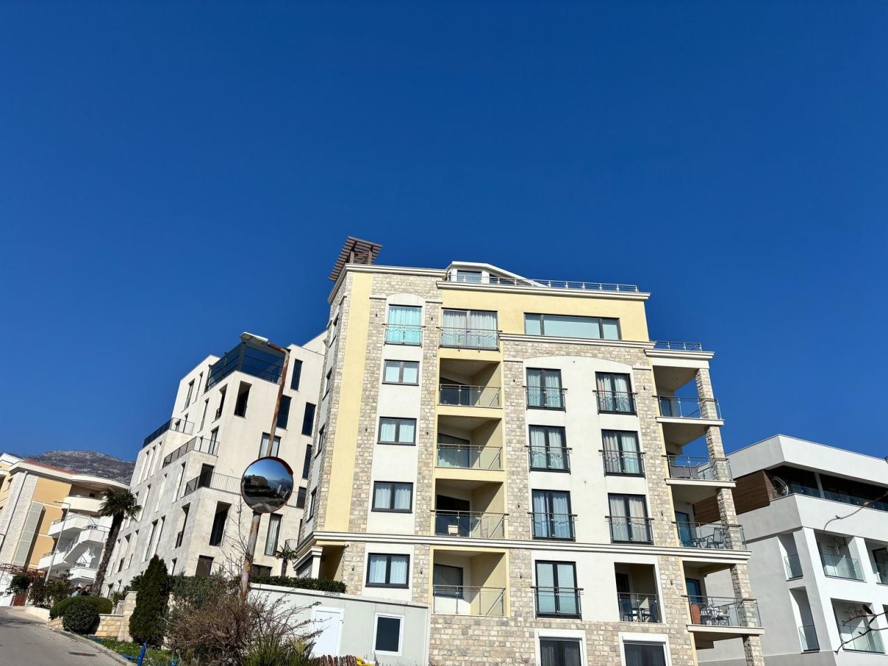 Квартира в Будве, Черногория, 55 м² - фото 15