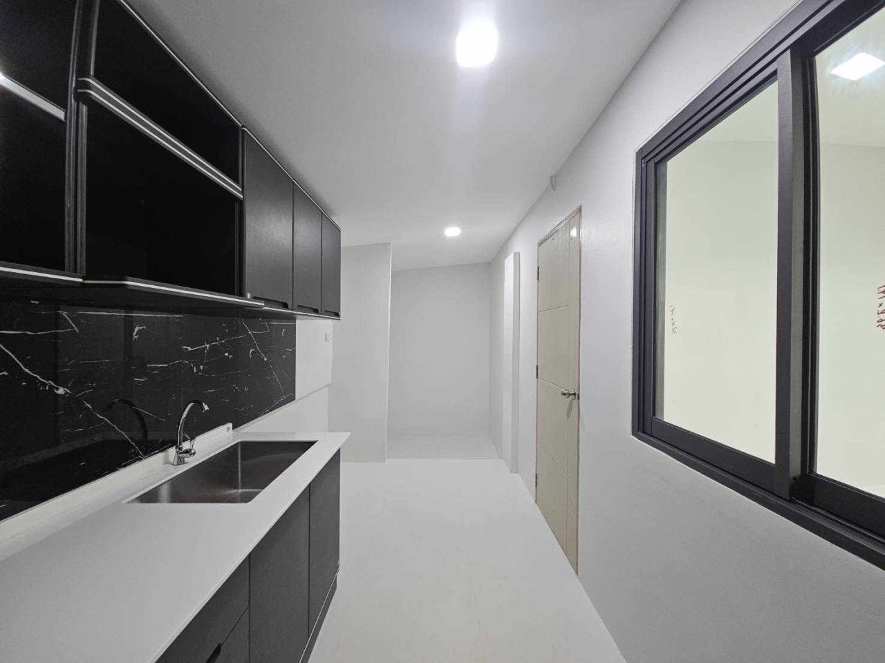 Дом на Пхукете, Таиланд, 213.6 м² - фото 10