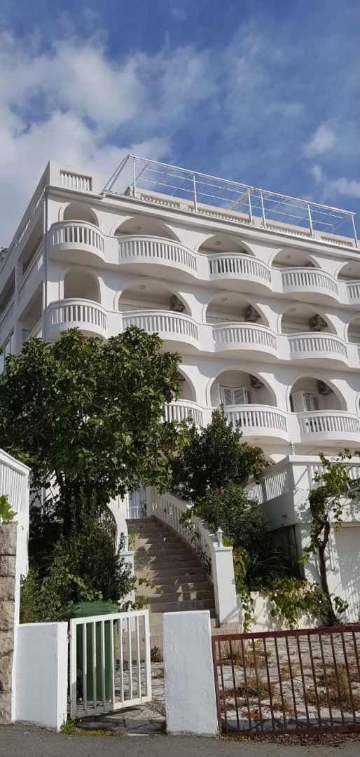 Отель, гостиница в Нови-Винодольски, Хорватия, 1 134 м² - фото 4