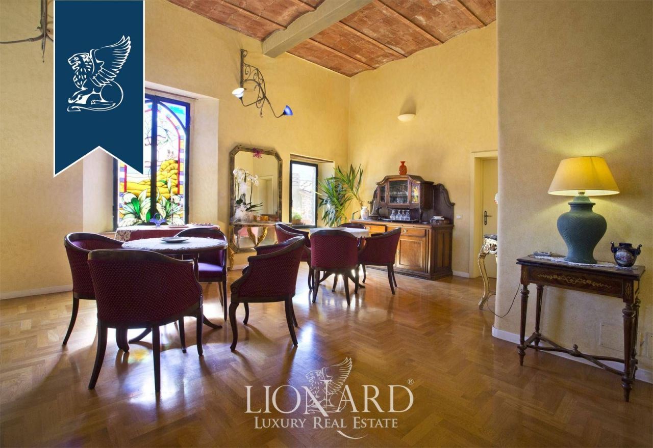 Отель, гостиница в Пьегаро, Италия, 3 650 м² - фото 9