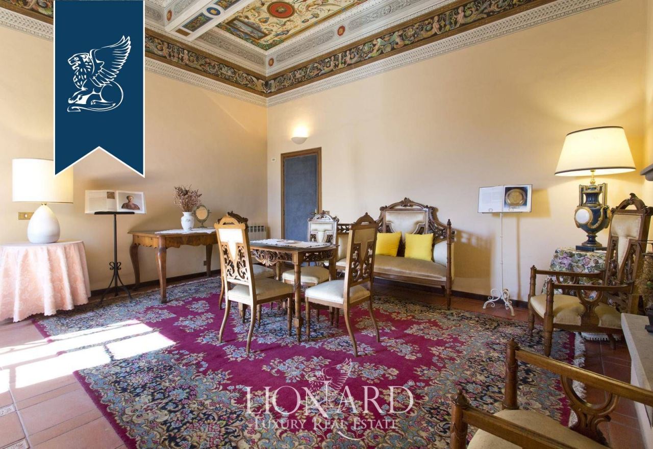 Отель, гостиница в Пьегаро, Италия, 3 650 м² - фото 12