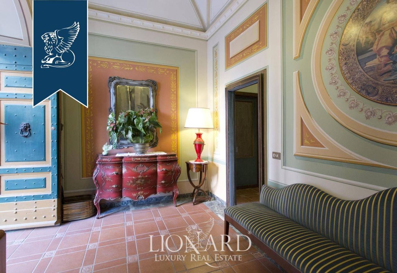 Отель, гостиница в Пьегаро, Италия, 3 650 м² - фото 15