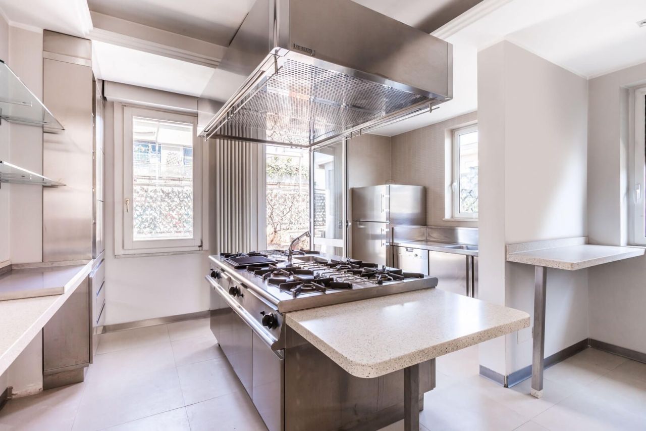 Пентхаус в Риме, Италия, 240 м² - фото 10