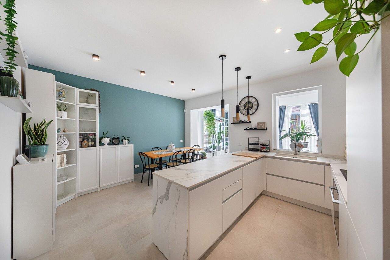 Вилла у озера Гарда, Италия, 150 м² - фото 5