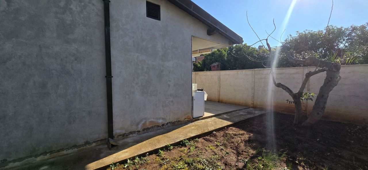 Отель, гостиница в Умаге, Хорватия, 200 м² - фото 19