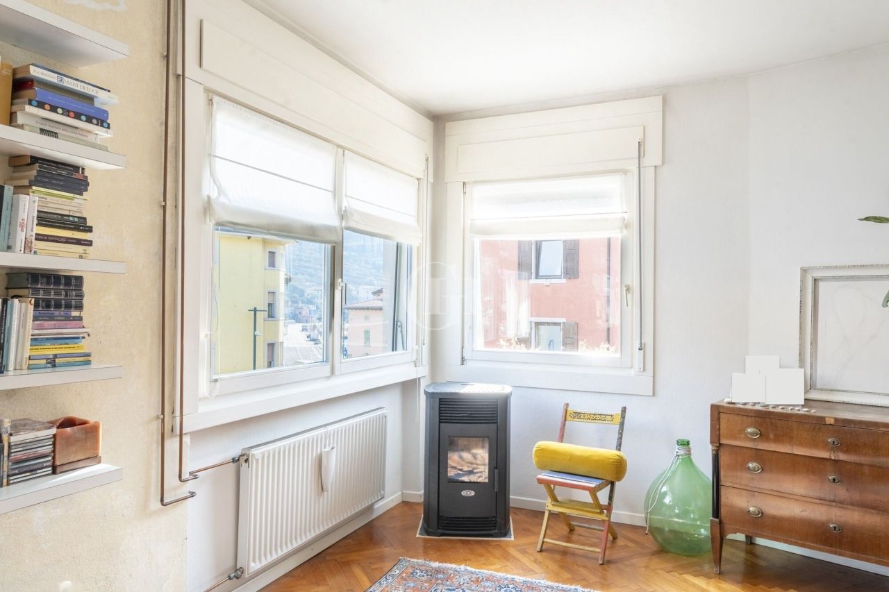 Апартаменты у озера Гарда, Италия, 89 м² - фото 10