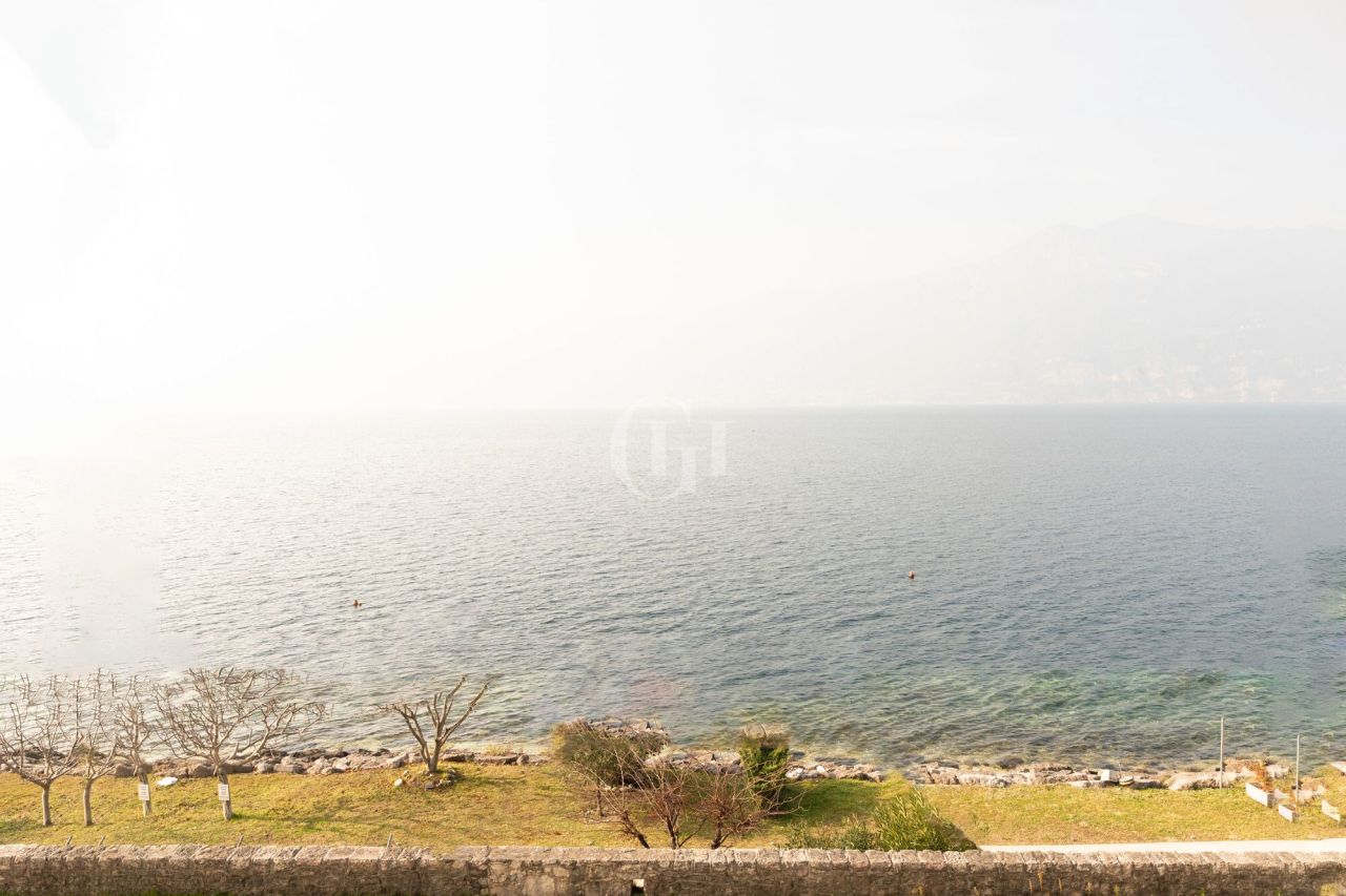 Апартаменты у озера Гарда, Италия, 70 м² - фото 10