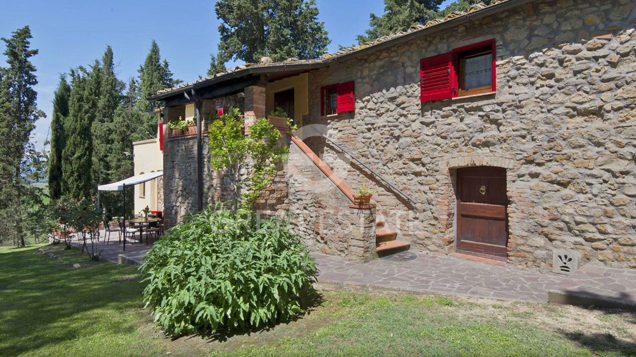 Дом в Вольтерре, Италия, 219.75 м² - фото 4