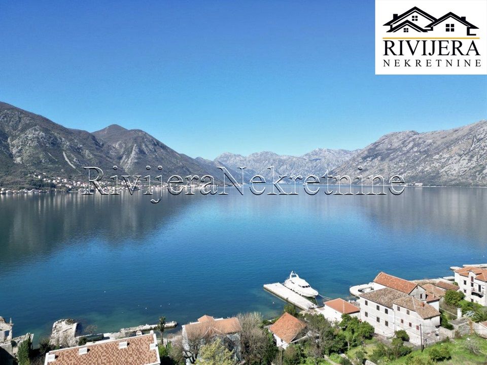 Дом в Доброте, Черногория, 289 м² - фото 3