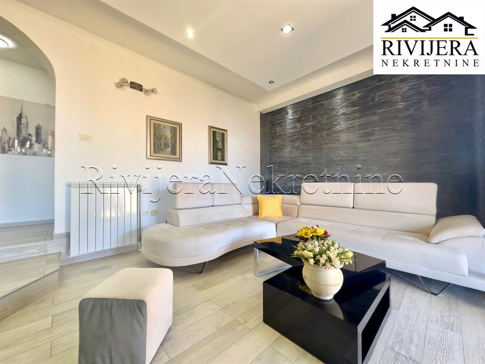 Дом в Доброте, Черногория, 289 м² - фото 9