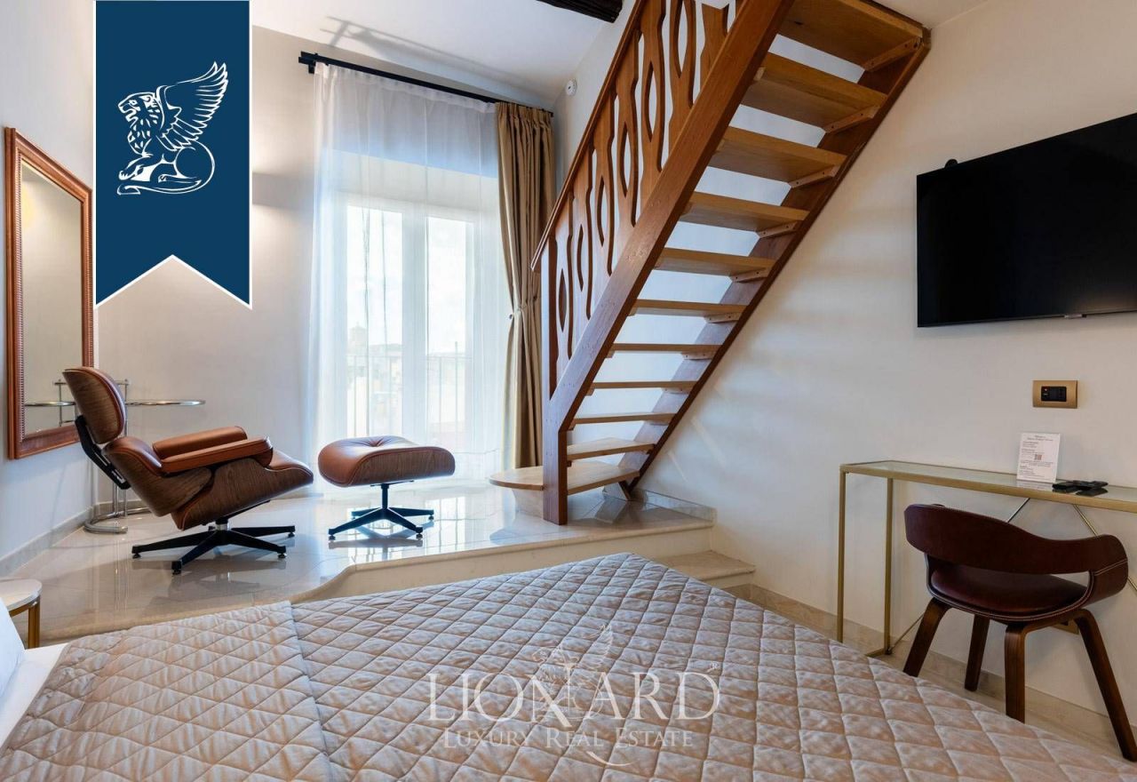 Апартаменты в Риме, Италия, 250 м² - фото 2