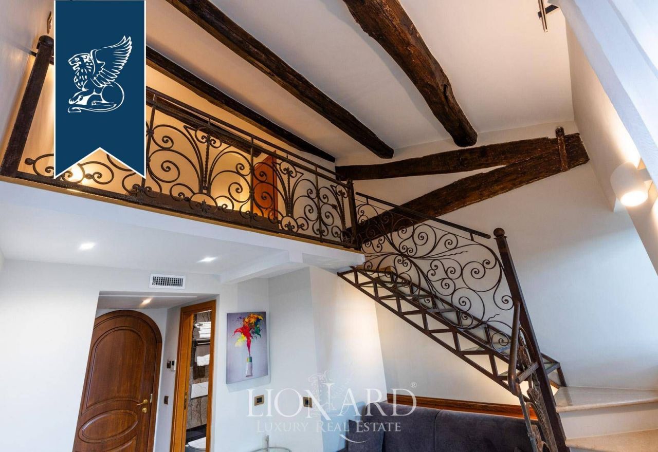 Апартаменты в Риме, Италия, 250 м² - фото 8