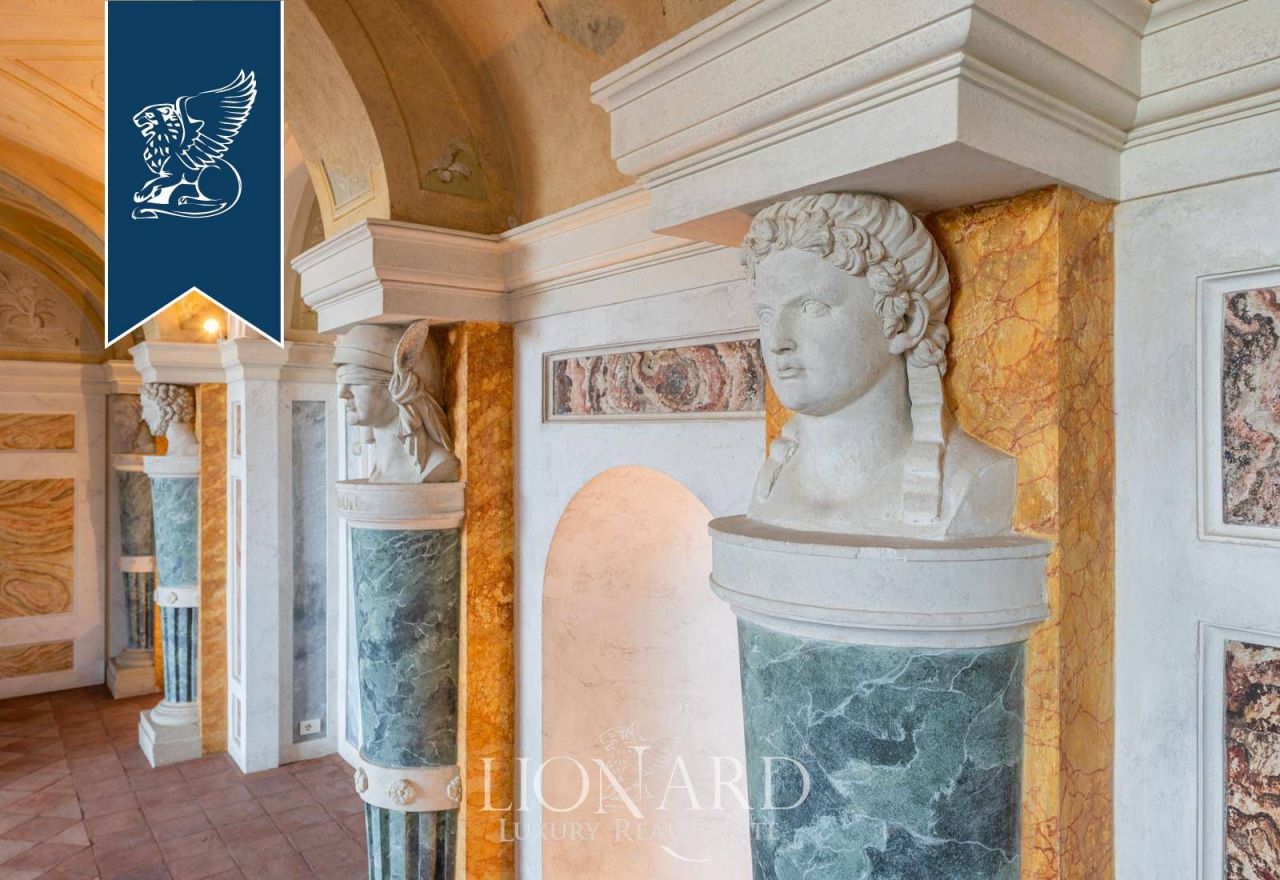 Апартаменты в Лекко, Италия, 1 200 м² - фото 11