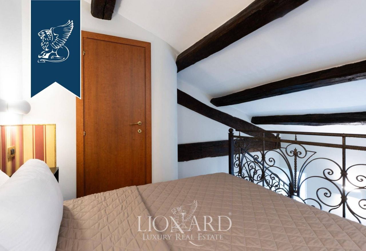 Апартаменты в Риме, Италия, 250 м² - фото 12