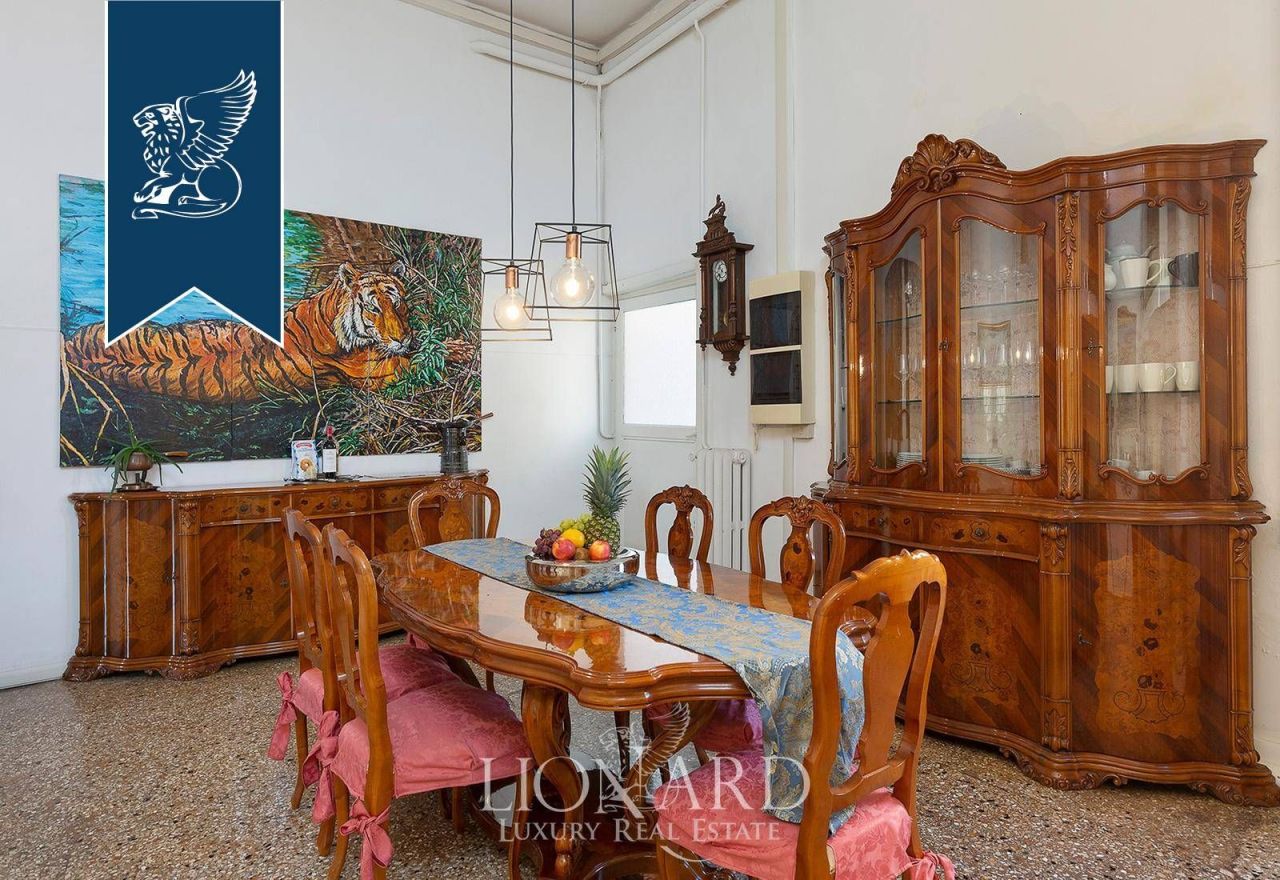 Апартаменты в Венеции, Италия, 980 м² - фото 12