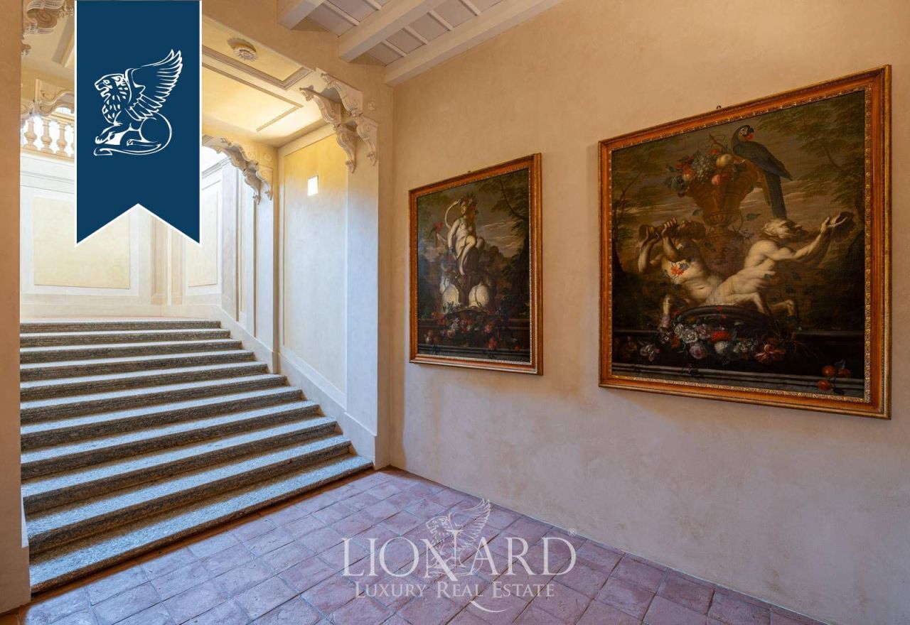 Апартаменты в Лекко, Италия, 1 200 м² - фото 13