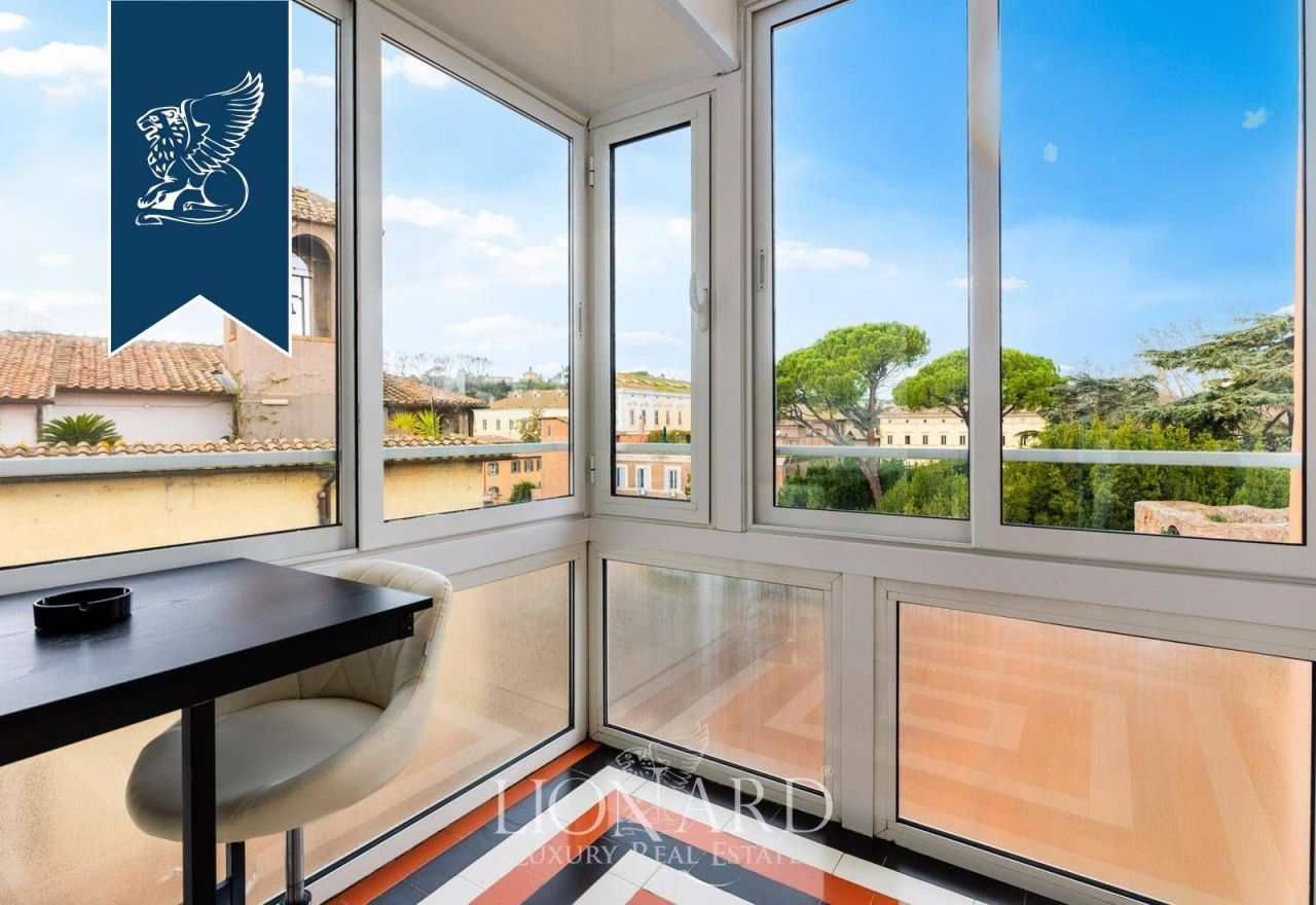 Апартаменты в Риме, Италия, 250 м² - фото 16