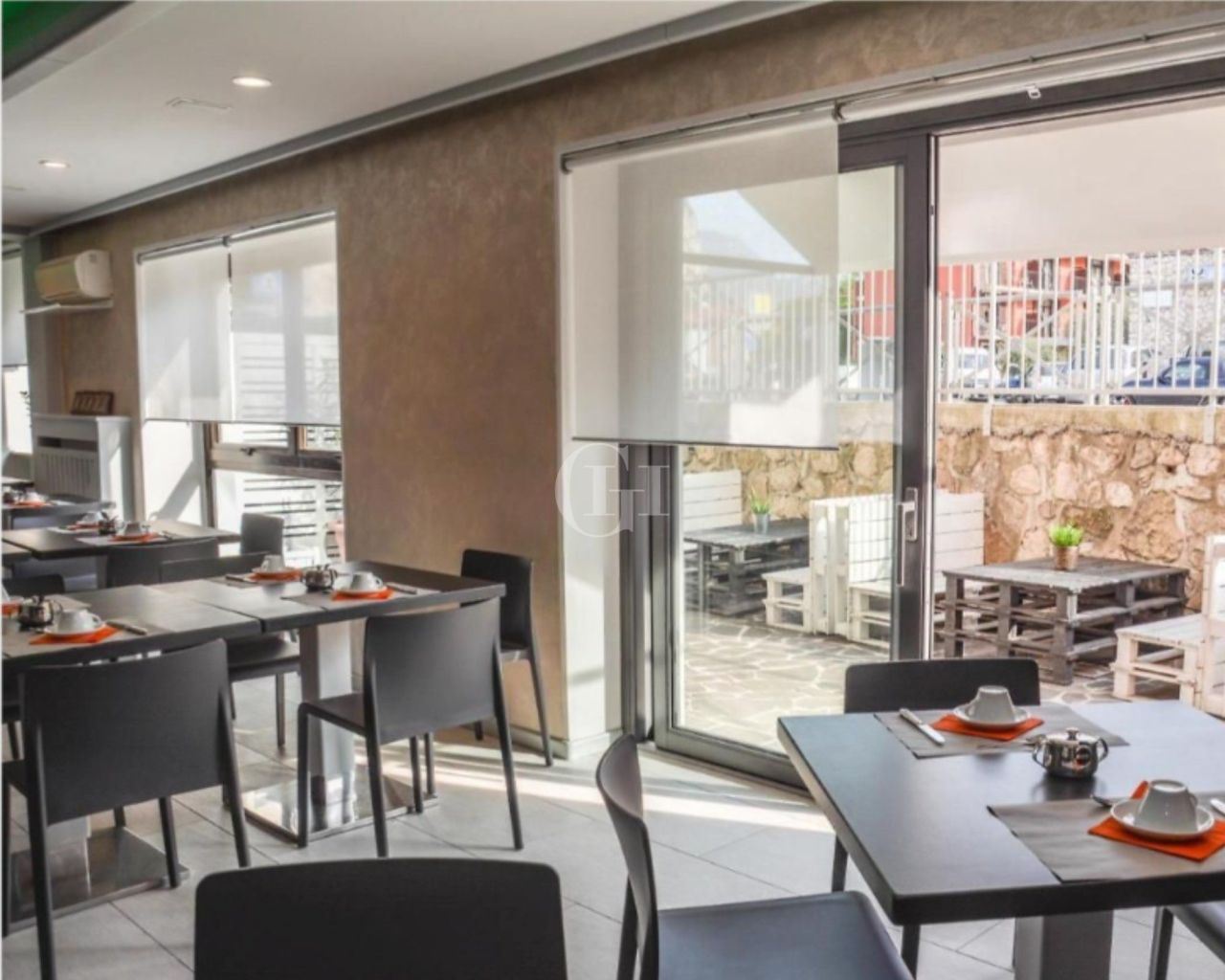 Отель, гостиница у озера Гарда, Италия, 1 400 м² - фото 8