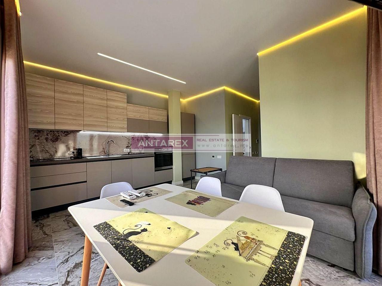 Апартаменты в Тивате, Черногория, 38 м² - фото 2