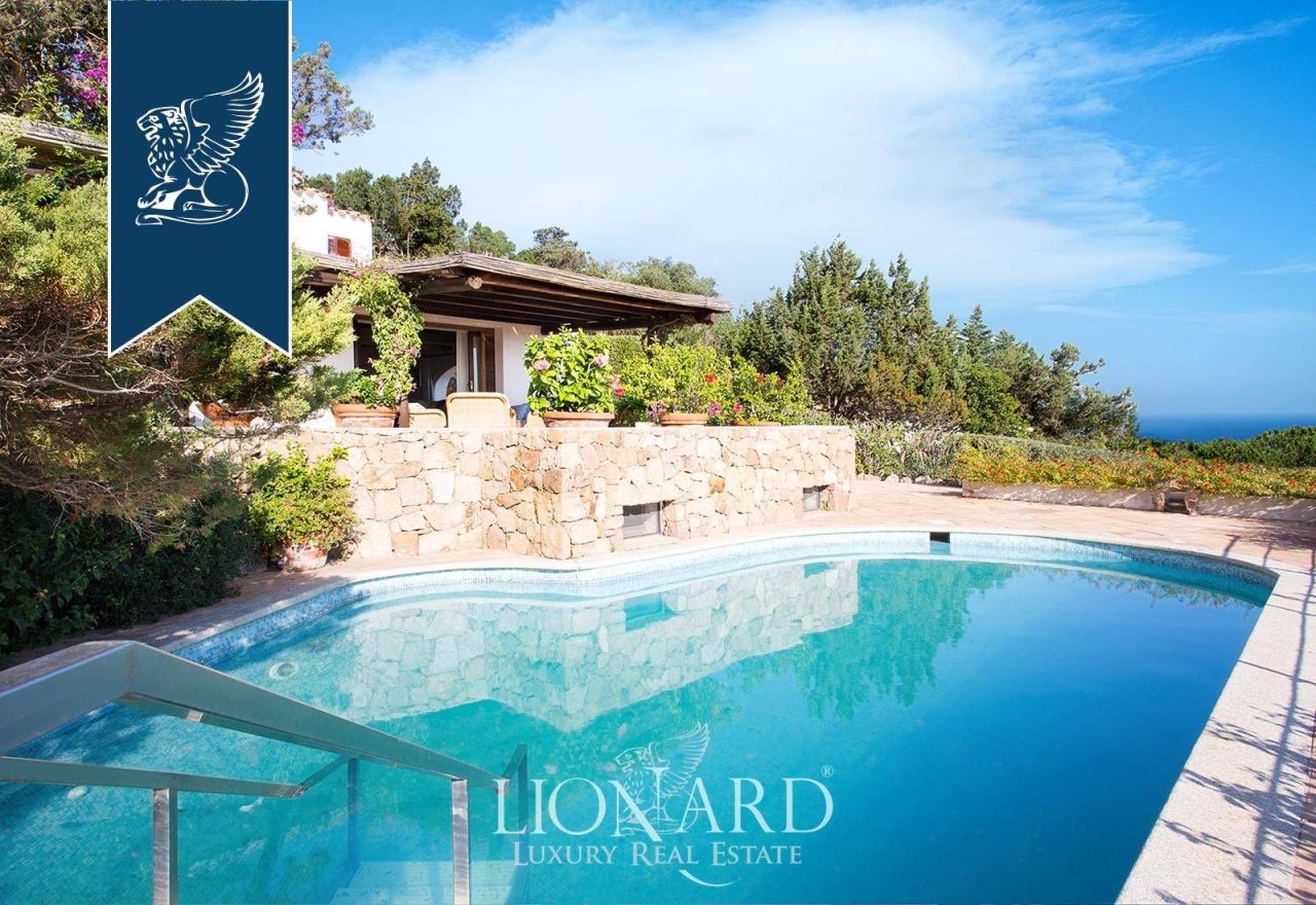 Вилла в Порто Черво, Италия, 600 м² - фото 3