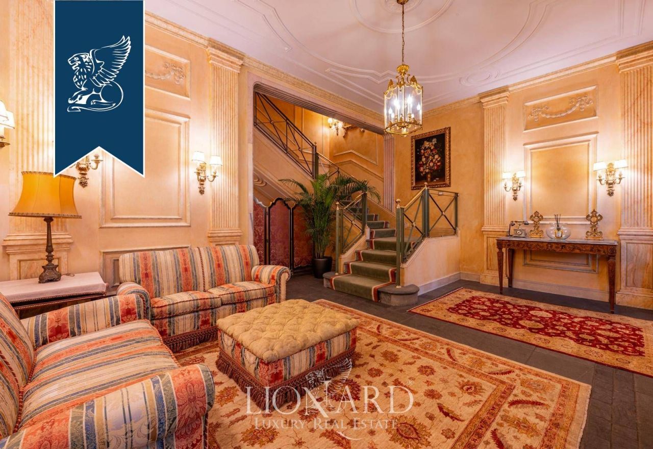 Вилла в Милане, Италия, 500 м² - фото 4