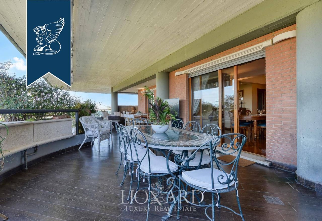 Апартаменты в Риме, Италия, 270 м² - фото 4