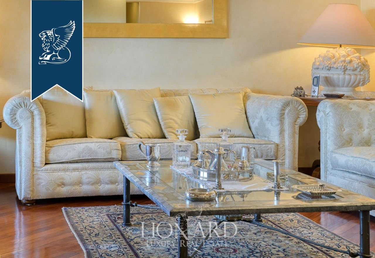 Апартаменты в Риме, Италия, 270 м² - фото 11