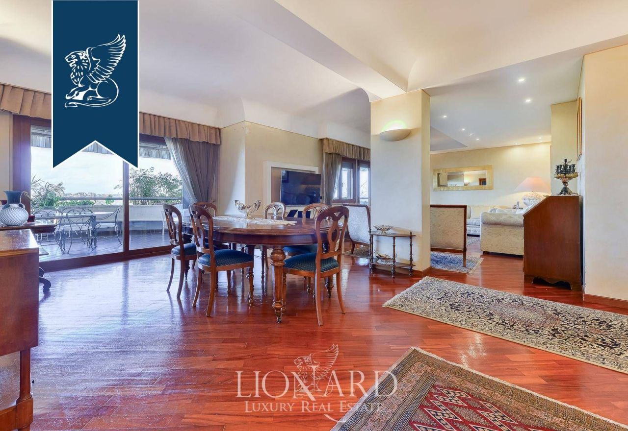 Апартаменты в Риме, Италия, 270 м² - фото 12