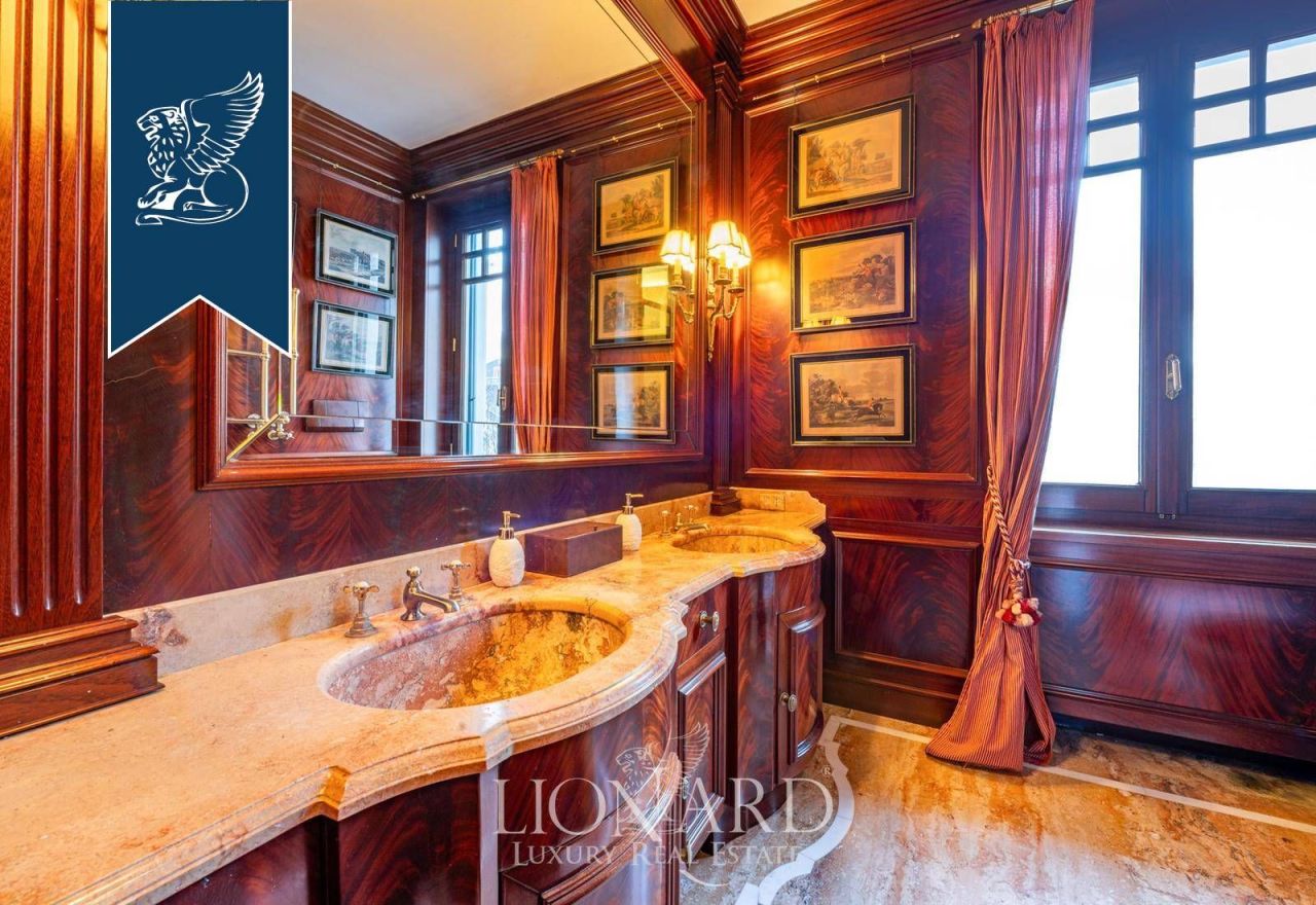 Вилла в Милане, Италия, 500 м² - фото 16