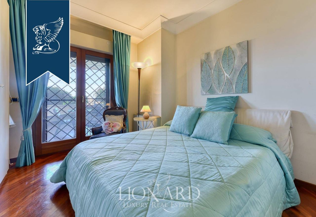 Апартаменты в Риме, Италия, 270 м² - фото 17