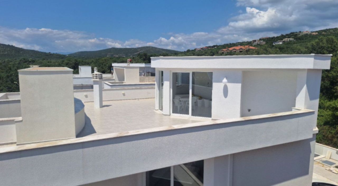 Вилла в Кримовице, Черногория, 467 м² - фото 8