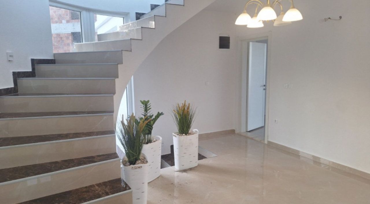 Вилла в Кримовице, Черногория, 467 м² - фото 11