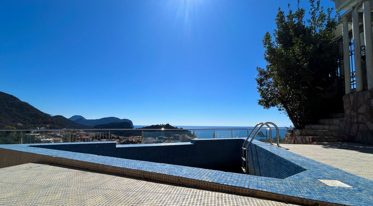 Квартира в Петроваце, Черногория, 140 м² - фото 3