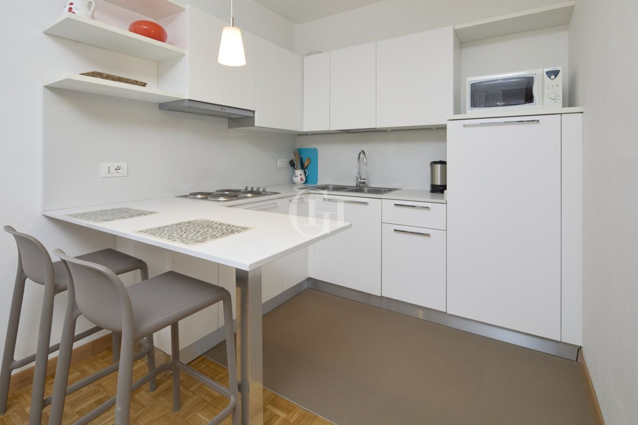 Апартаменты у озера Гарда, Италия, 175 м² - фото 8