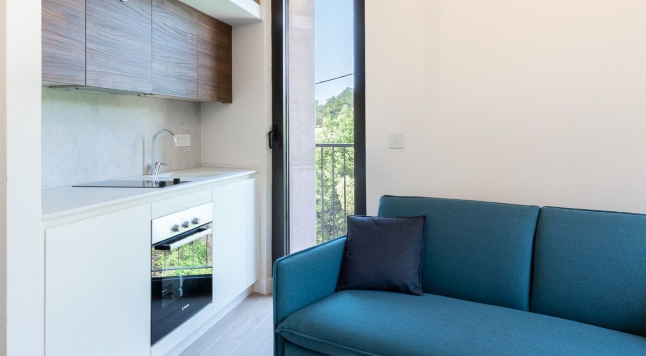 Студия в Тивате, Черногория, 26 м² - фото 4