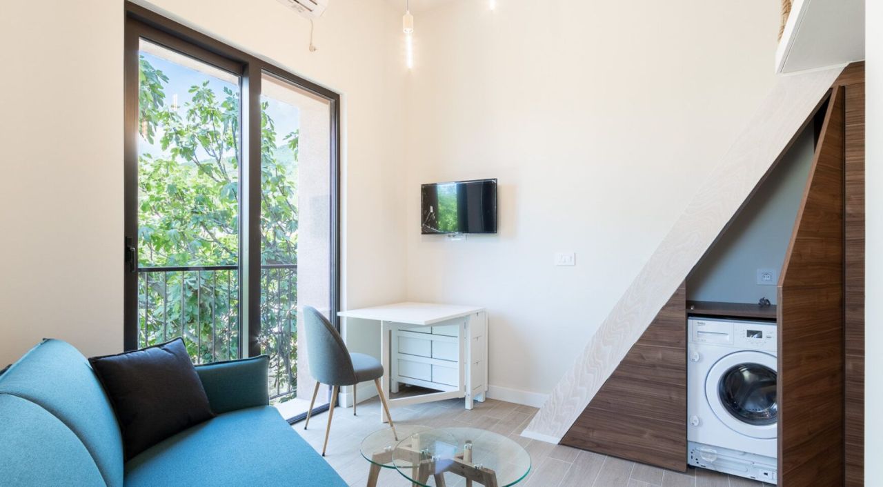 Студия в Тивате, Черногория, 26 м² - фото 3