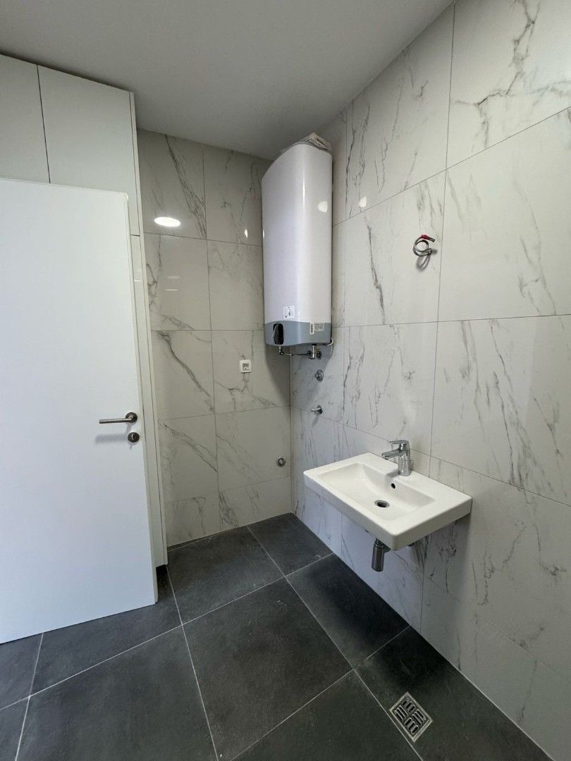 Квартира в Баре, Черногория, 40 м² - фото 11