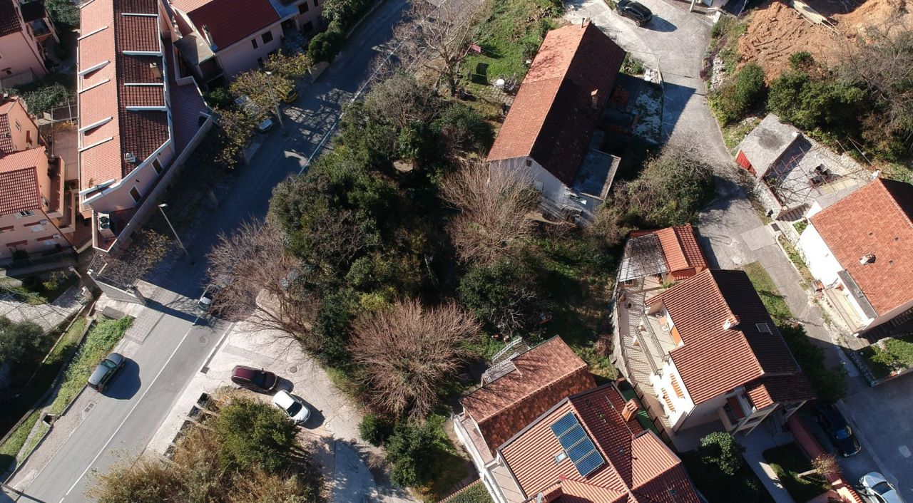 Земля в Доброте, Черногория, 754 м² - фото 4