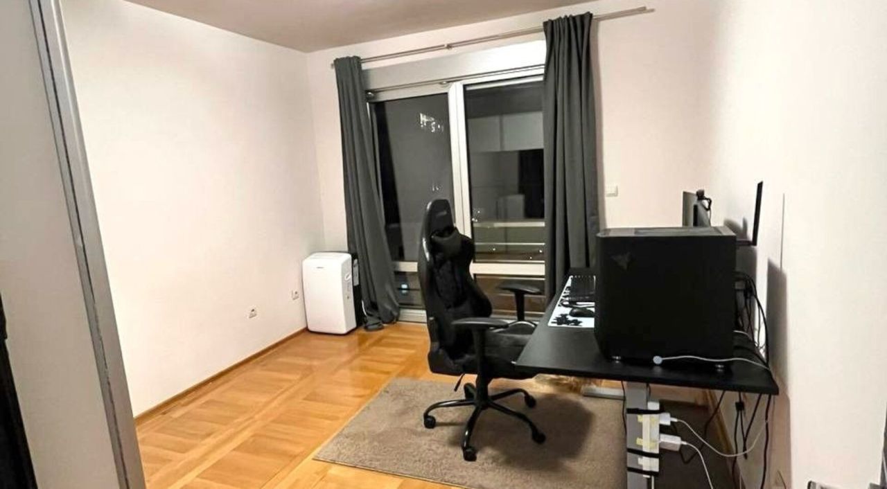 Квартира в Бечичи, Черногория, 81 м² - фото 2