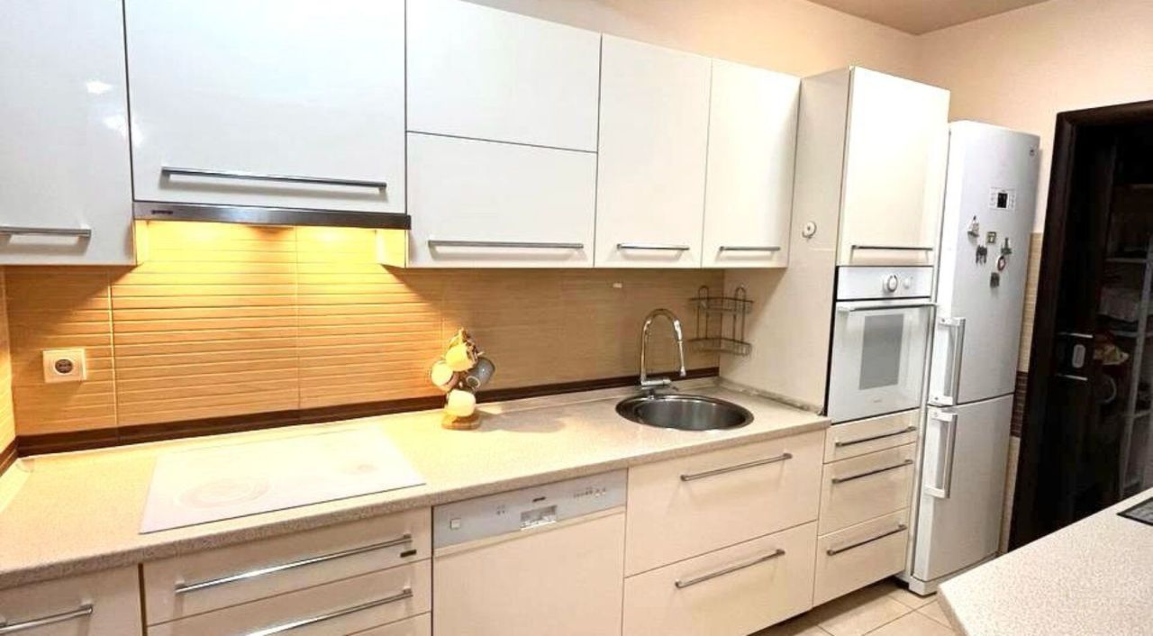 Квартира в Бечичи, Черногория, 81 м² - фото 9