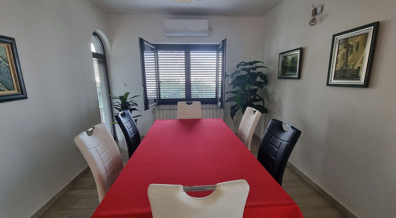 Дом в Доброте, Черногория, 289 м² - фото 13