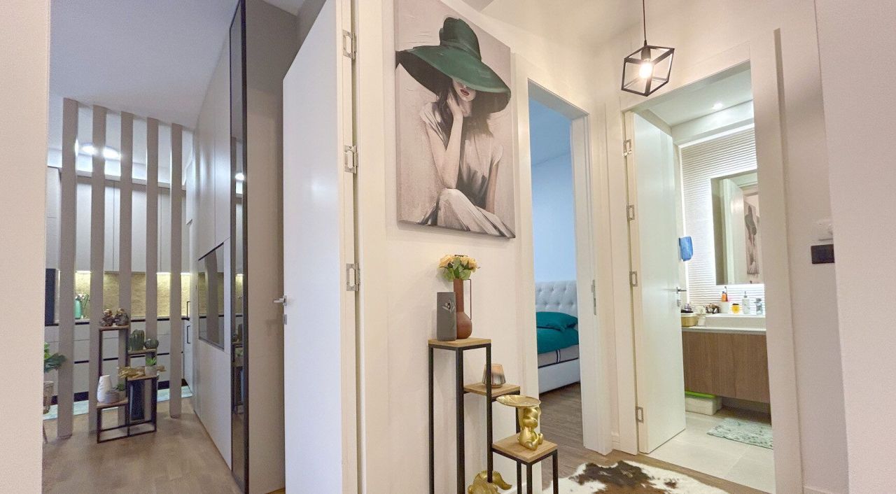 Квартира в Тивате, Черногория, 70 м² - фото 4