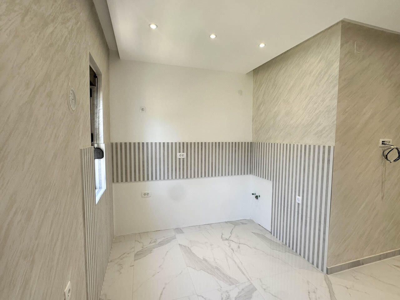 Квартира в Тивате, Черногория, 49 м² - фото 7