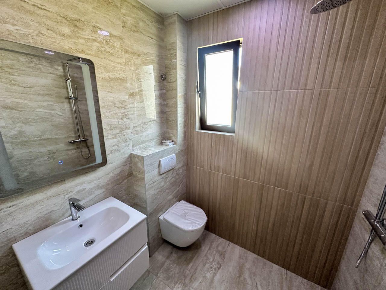 Квартира в Тивате, Черногория, 49 м² - фото 11