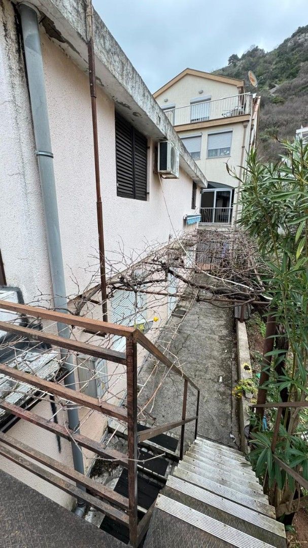 Дом в Будве, Черногория, 84 м² - фото 6