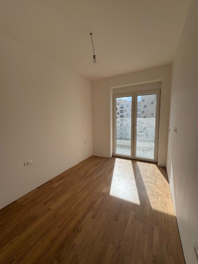 Квартира в Баре, Черногория, 47 м² - фото 10