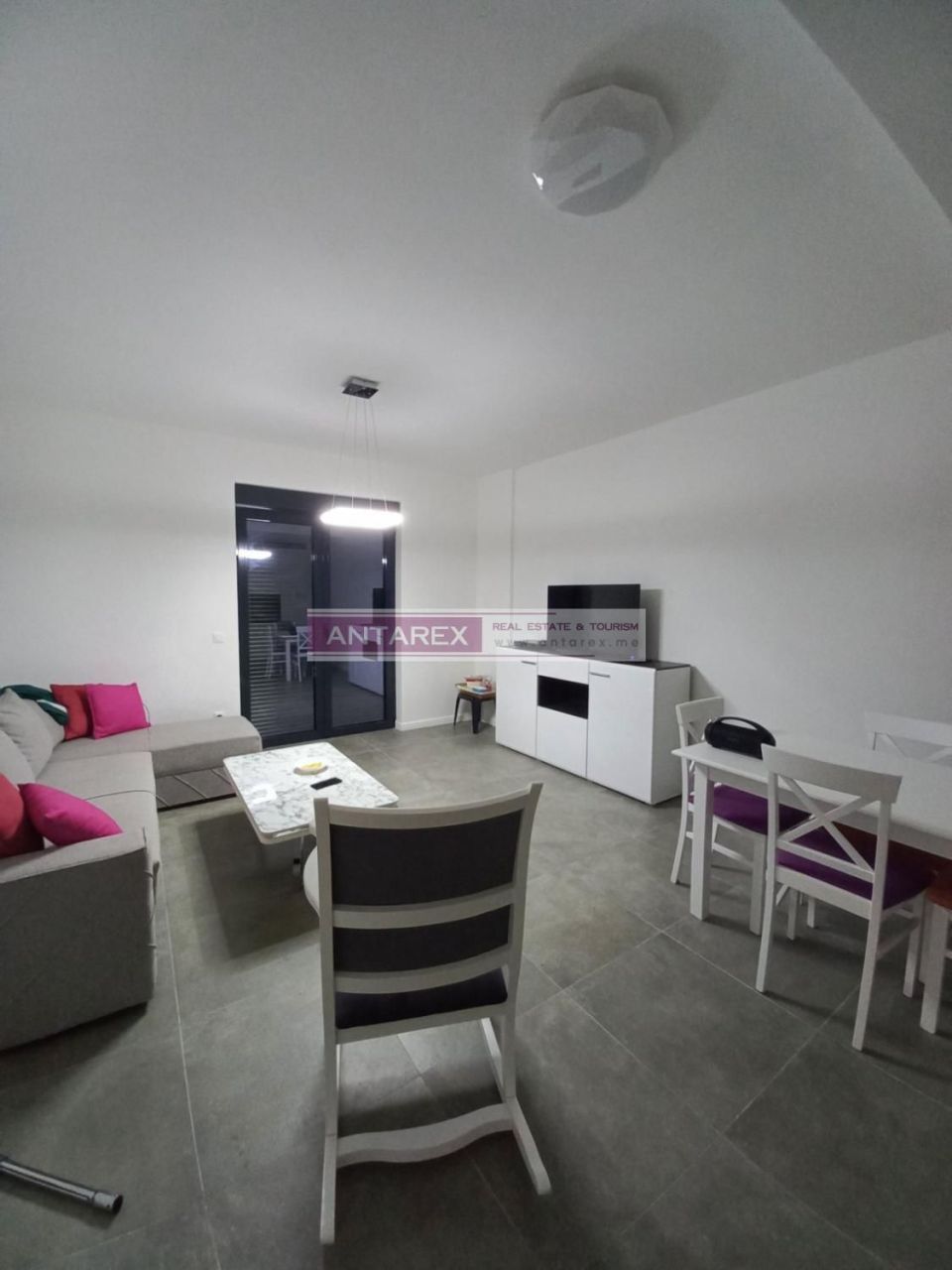 Апартаменты в Тивате, Черногория, 46 м² - фото 4